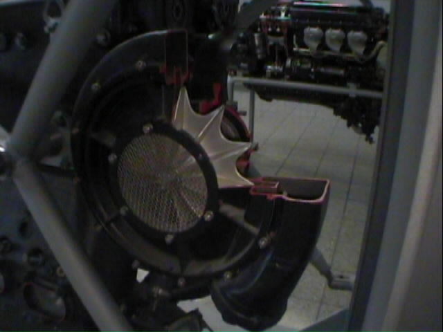 dm149.jpg (37395 bytes)