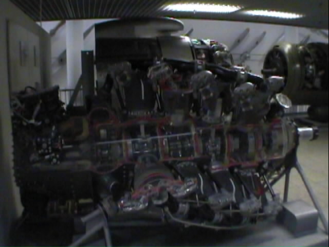 dm159.jpg (37395 bytes)