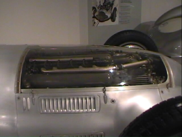 dm65.jpg (35645 bytes)
