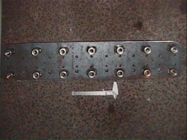 dm05.jpg (35645 bytes)