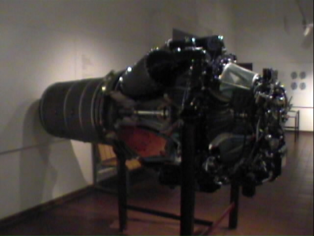 dm18.jpg (37395 bytes)