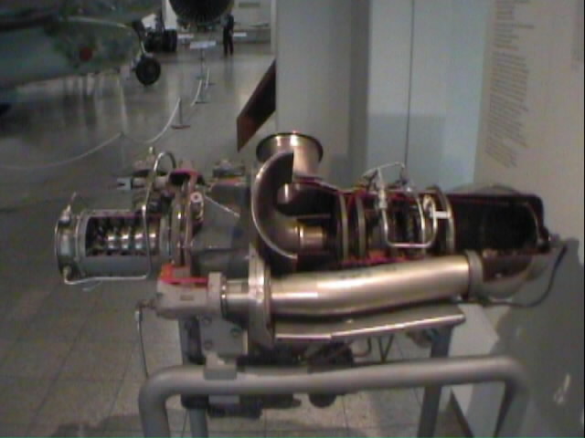 dm51.jpg (37395 bytes)