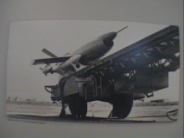 dm92.jpg (37395 bytes)