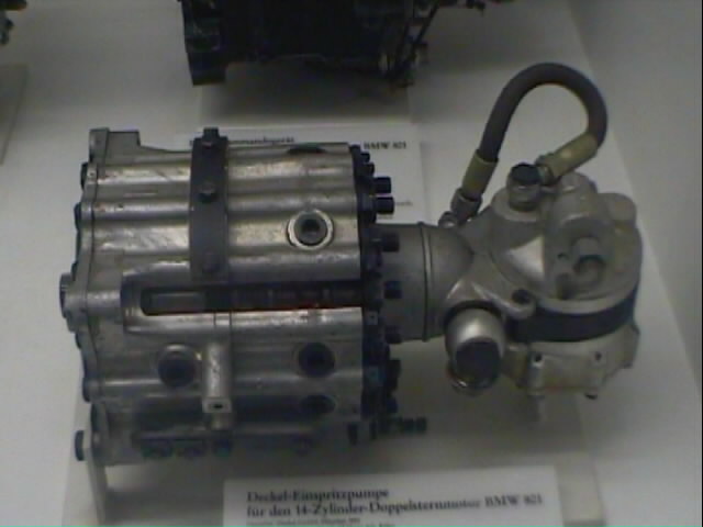 dm209.jpg (37626 bytes)