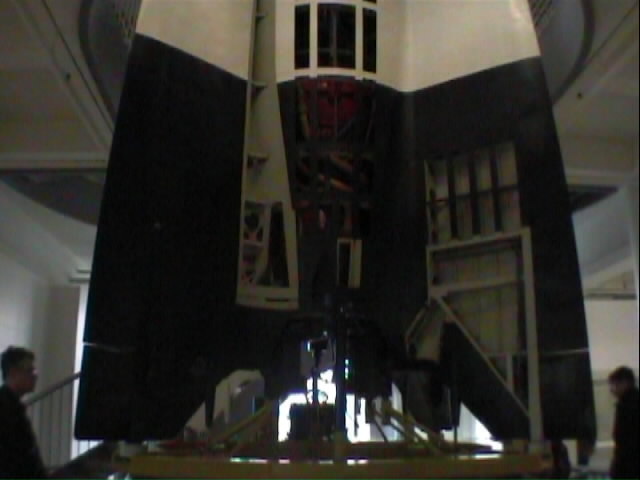 dm115.jpg (36625 bytes)