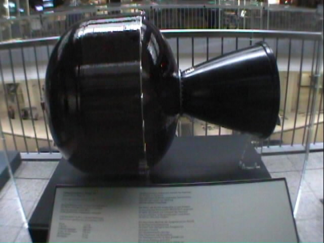 dm177.jpg (36625 bytes)