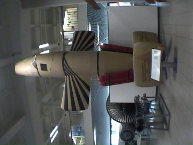 dm39.jpg (35645 bytes)