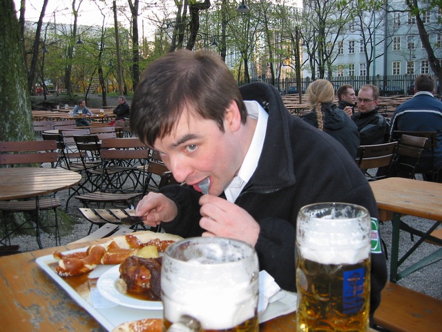 106-0655_img.jpg (36625 bytes)