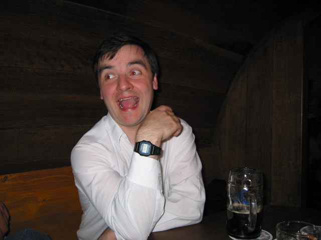 107-0739_img.jpg (36625 bytes)