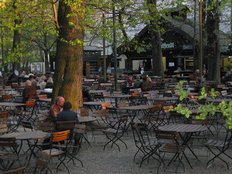 106-0645_IMG.jpg (37395 bytes)