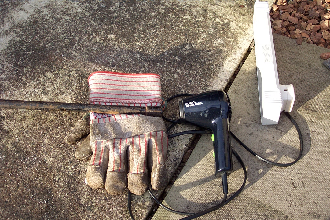 dcp_0523.jpg (37636 bytes)