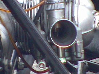 dr2002-005.jpg (36625 bytes)