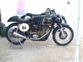 dr2002-061.jpg (37626 bytes)